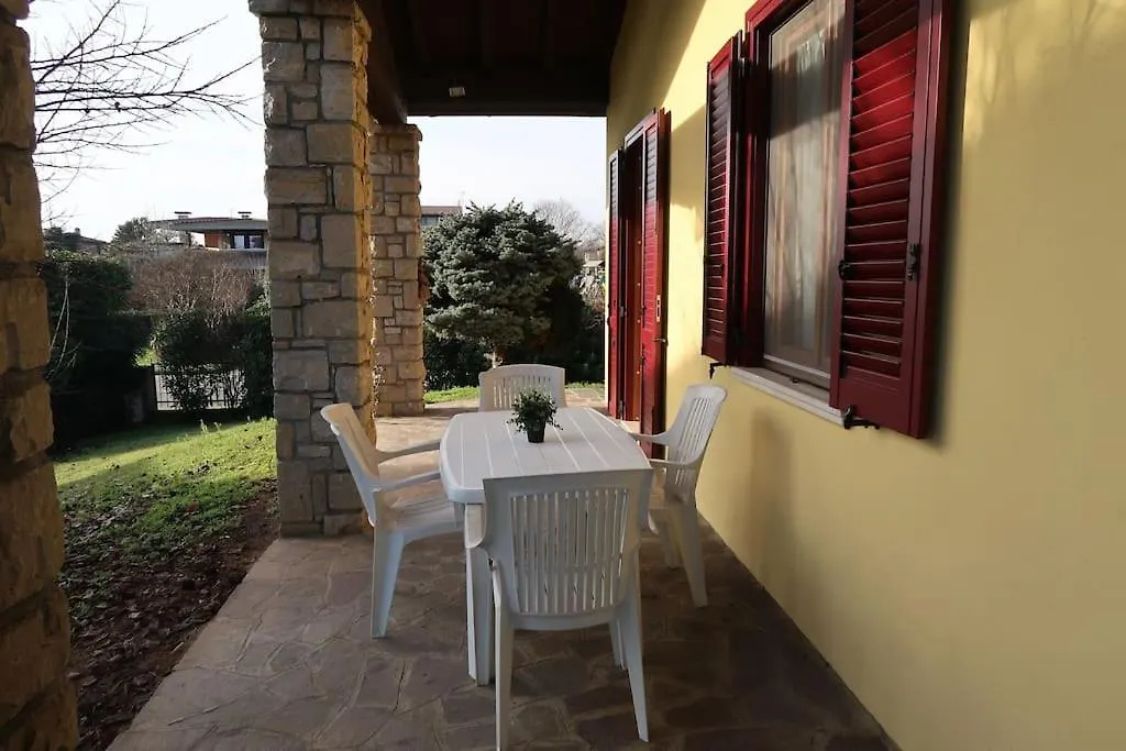 Casa Rene: Appartamento In Franciacorta Castegnato شقة